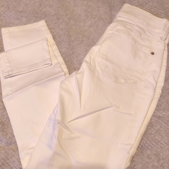 NY&C white skinny jeans - Picture 2 of 3